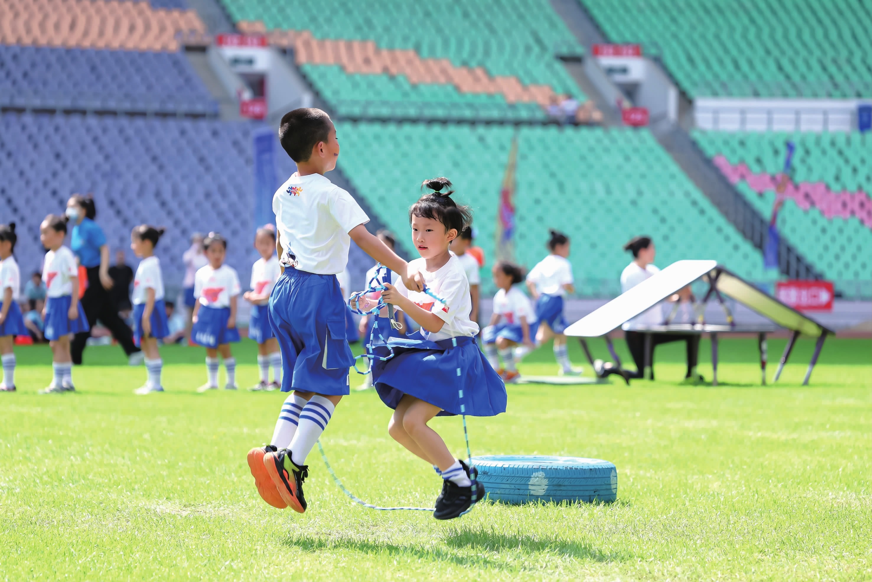 普尔准绝杀奇才送黄蜂6连败 老鹰惊天逆转公牛